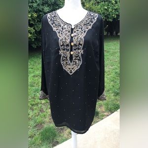 Kaftan Sequin & Studded Top size 20W